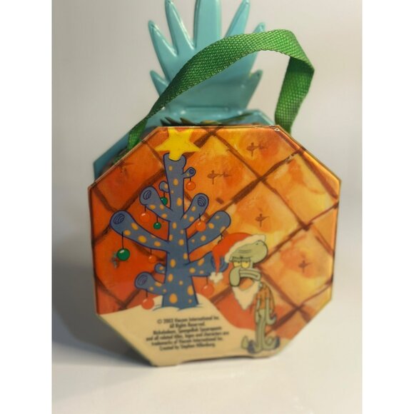 SpongeBob SquarePants Pineapple  Container Holiday Christmas Edition Storage Box - Picture 4 of 8